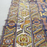Hand-knotted rug with a pattern, 195 x 116 cm