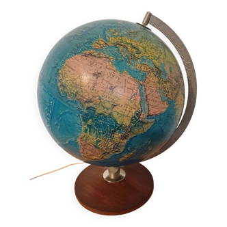 Scanglobe illuminated globe