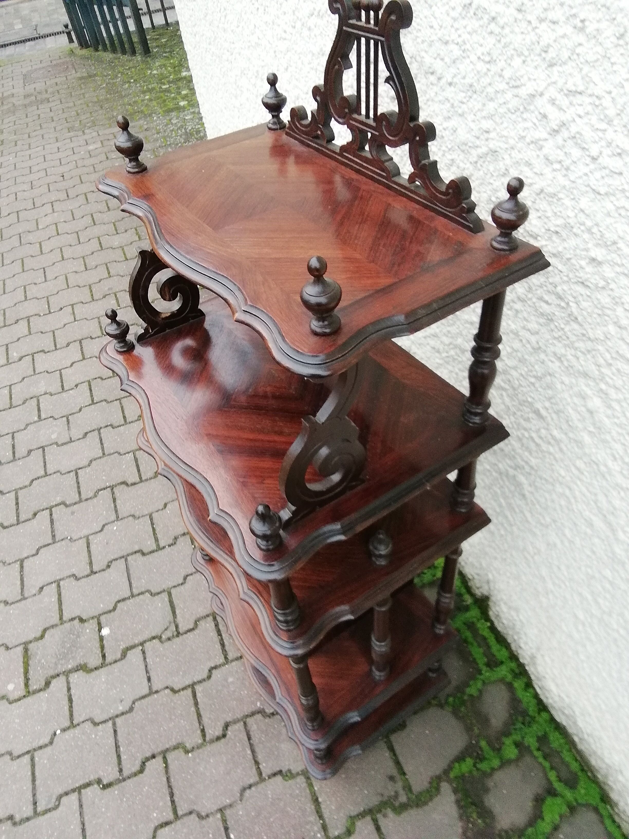 Furniture locker to music