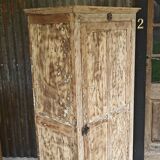 Parisian bonnetière wardrobe