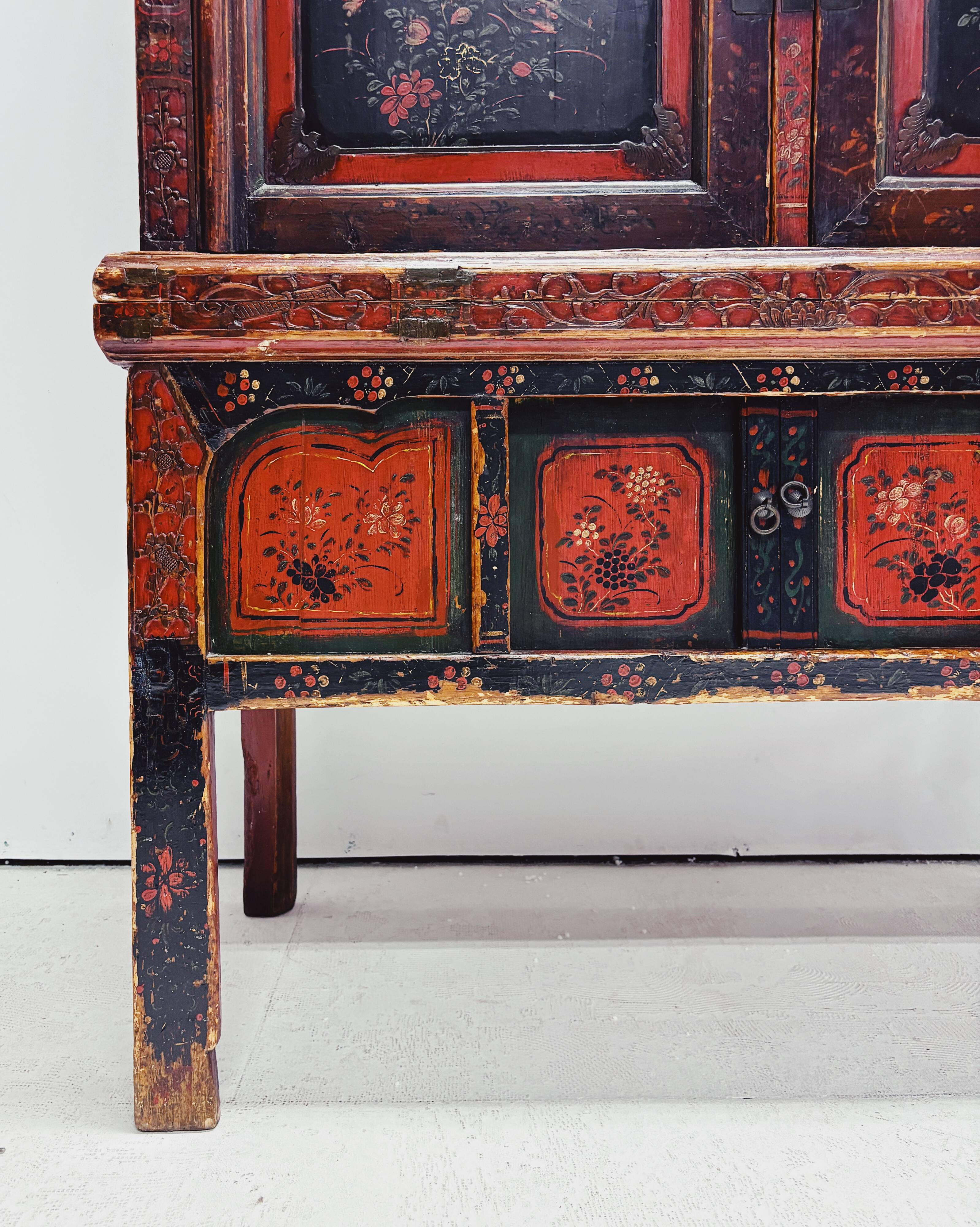 Vintage Chinese Hand-Painted Cabinet