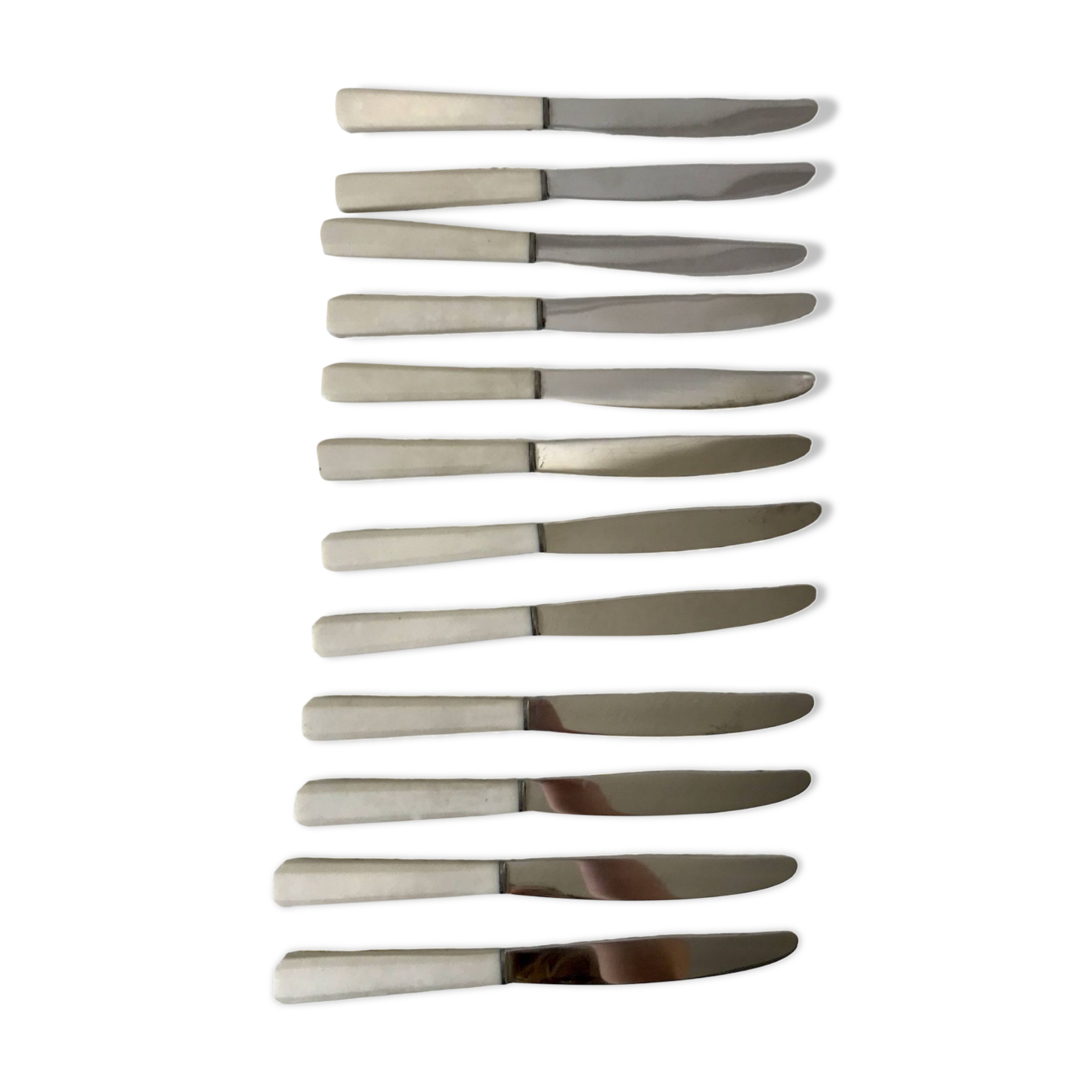 set of 12 bakelite knives from the 60s