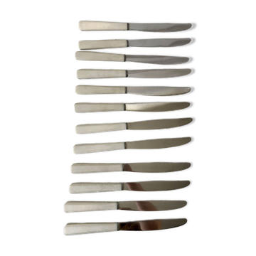 set of 12 bakelite knives from the 60s
