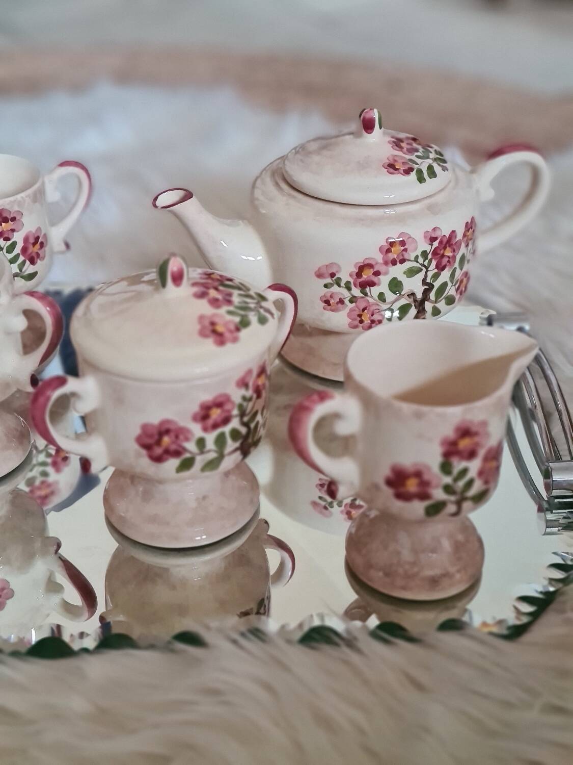 Artisanal ceramic coffee service