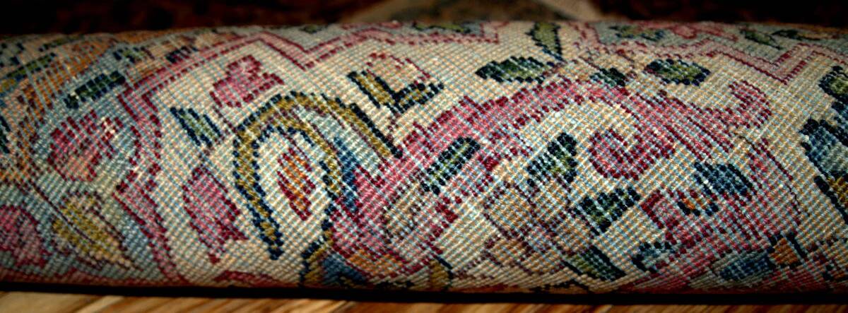 Handmade antique Persian Kerman rug 97cm x 149cm 1920s - 1B158