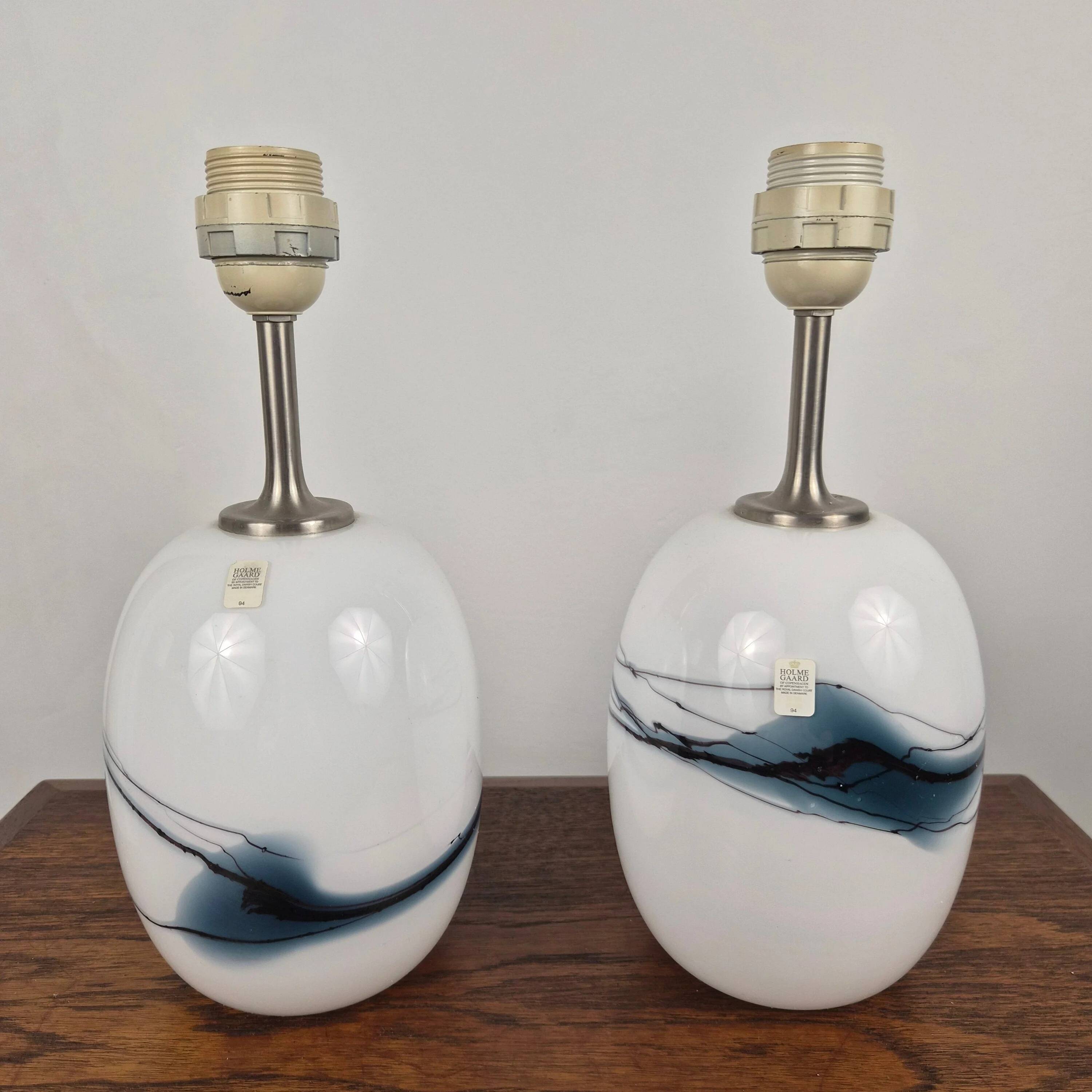 Pair of blown glass table lamps with a blue Sakura pattern by Michael Bang for Fyens Glasværk, Denmark, 1960.