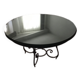 Round table