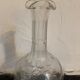Carafe en verre ciselé ancien