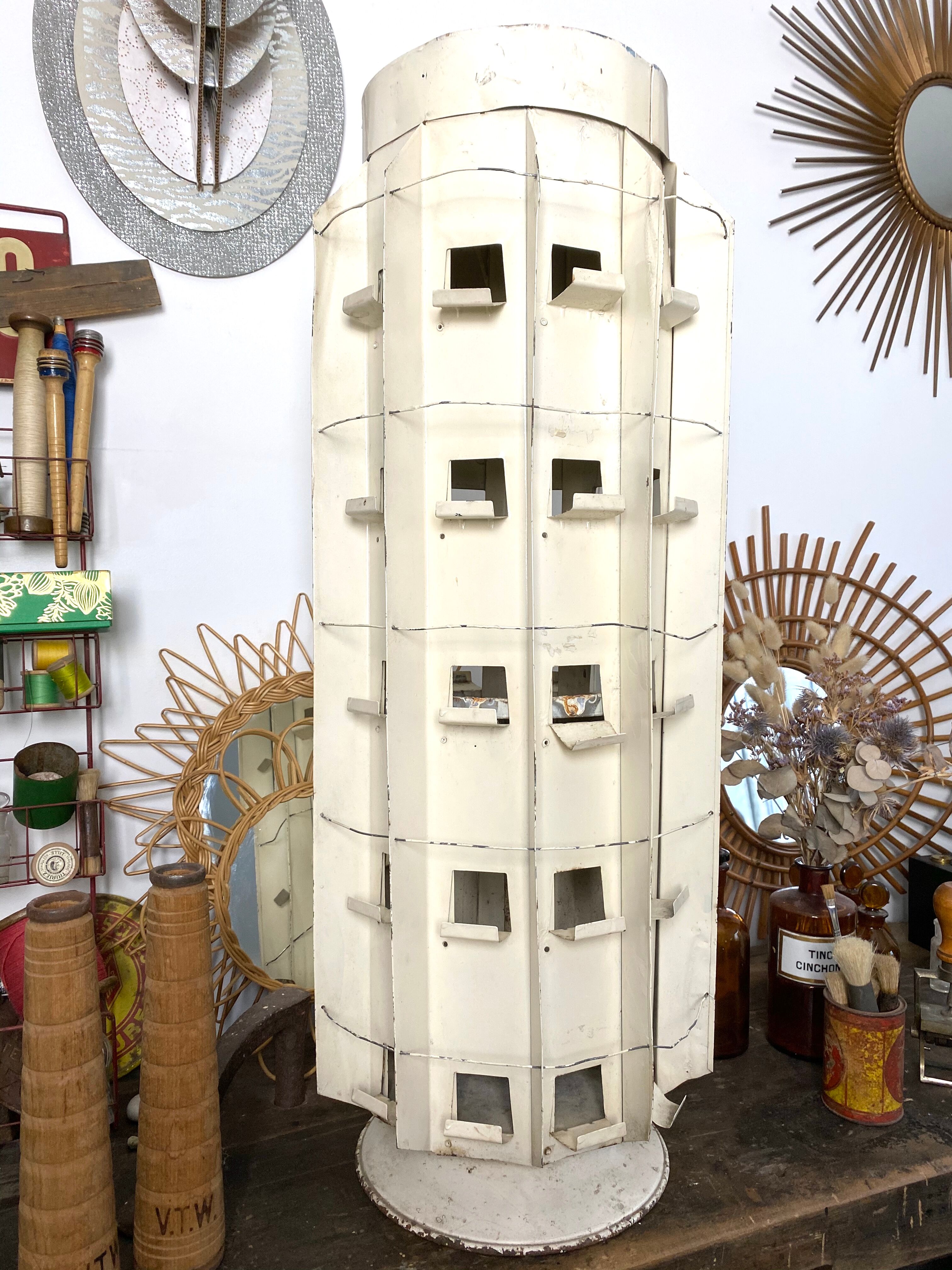 Old swirl display with seed bags
