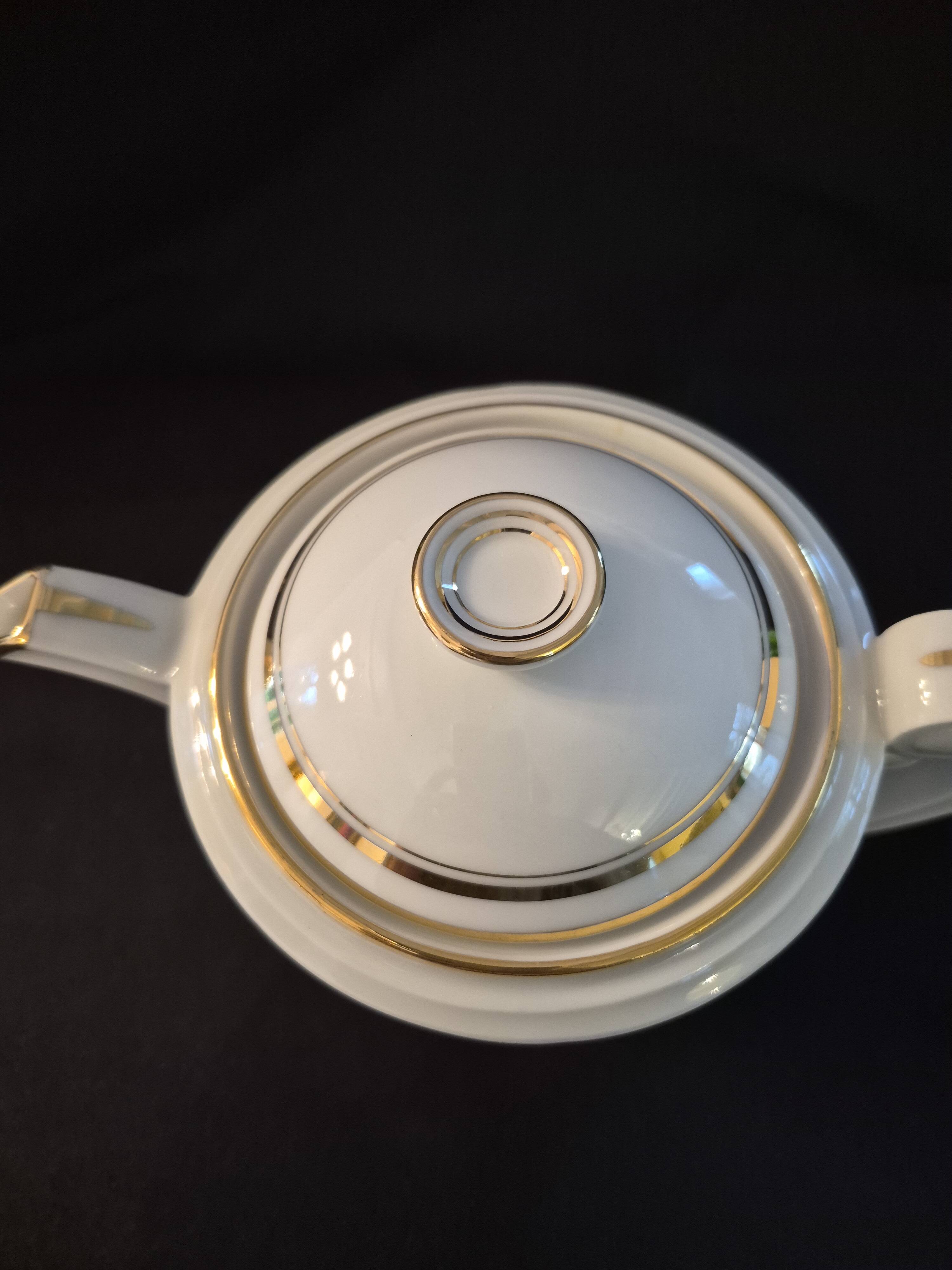 Teapot coffee pot jug Limoges Charles Ahrenfeldt A480