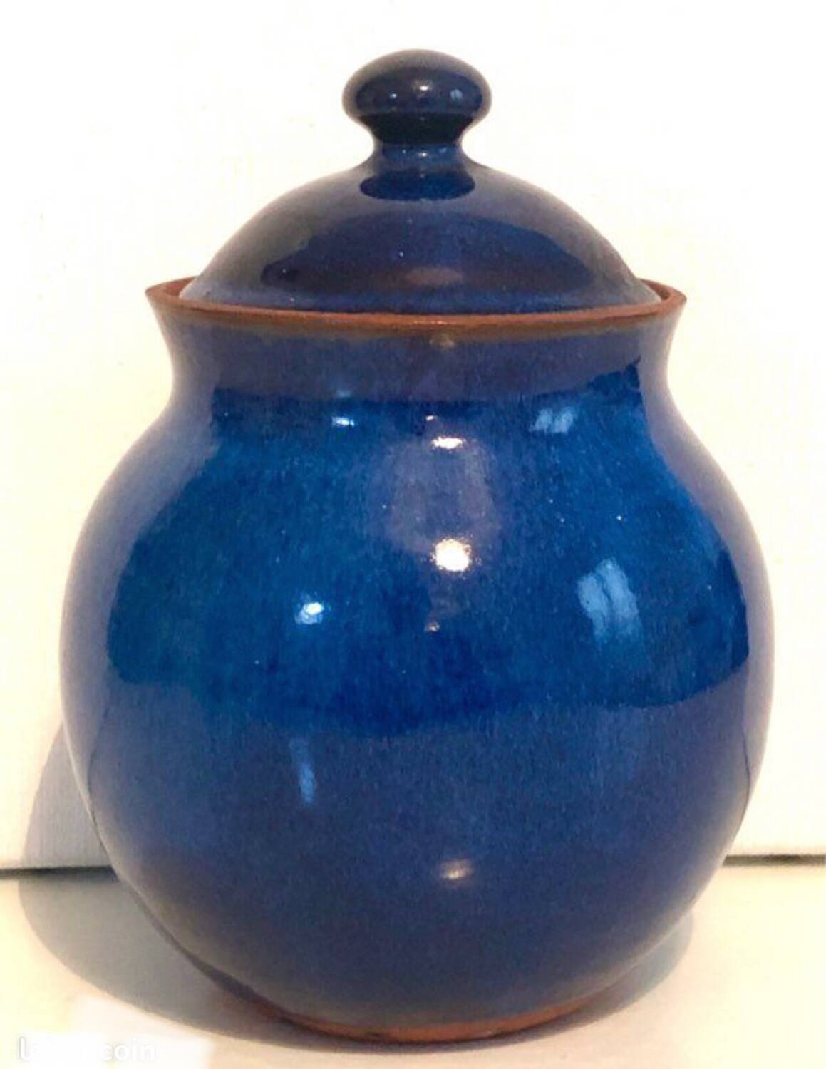 Blue ceramic pot