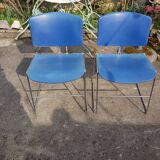 paire de chaises max stacker steel case bleues