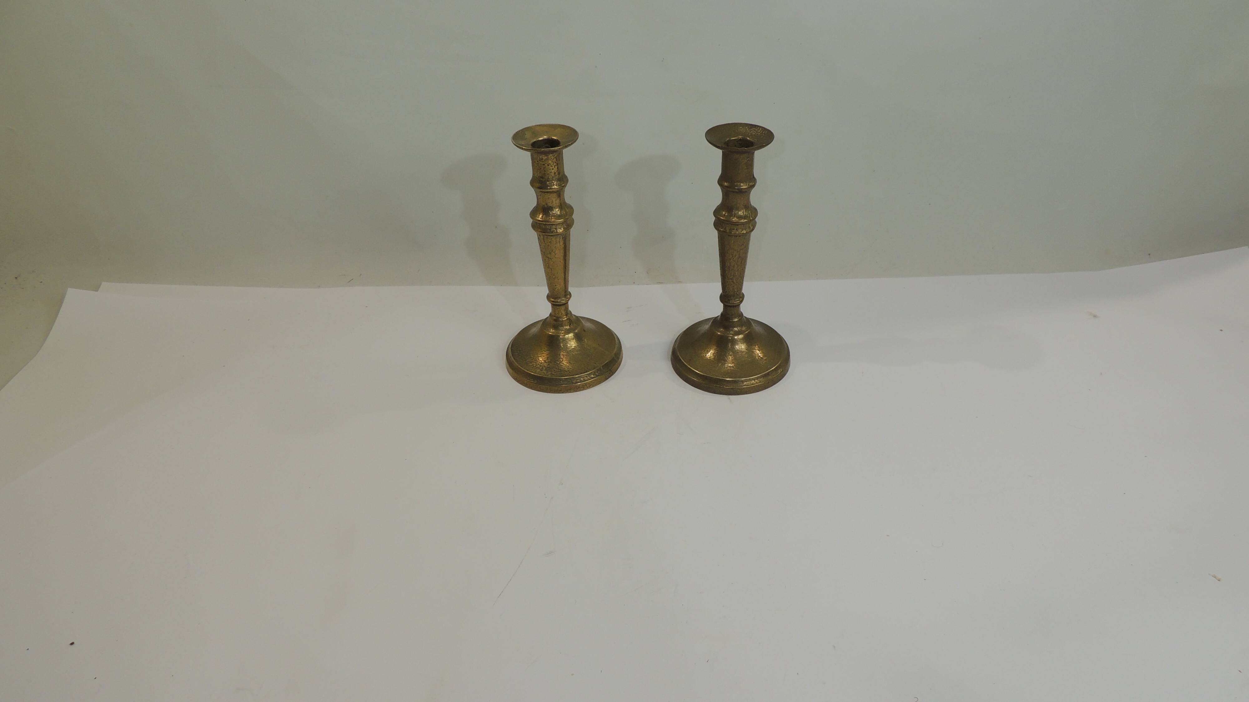 Pair of bronze candlesticks / Vintage