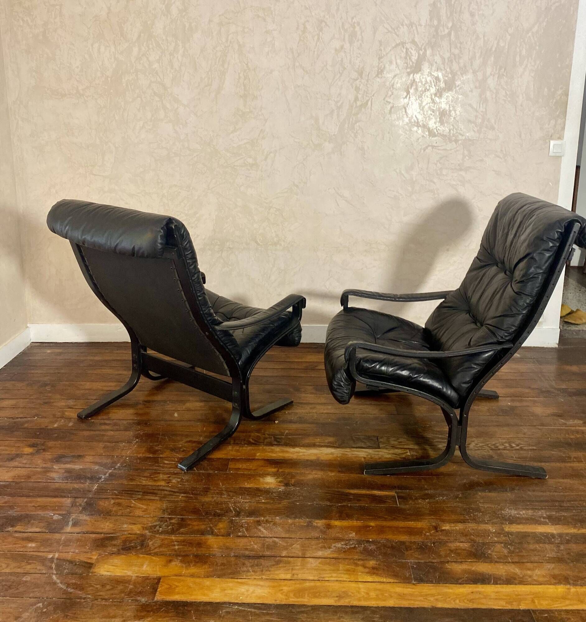 Pair of vintage Westnofa Siesta armchairs by Ingmar Relling 1960.