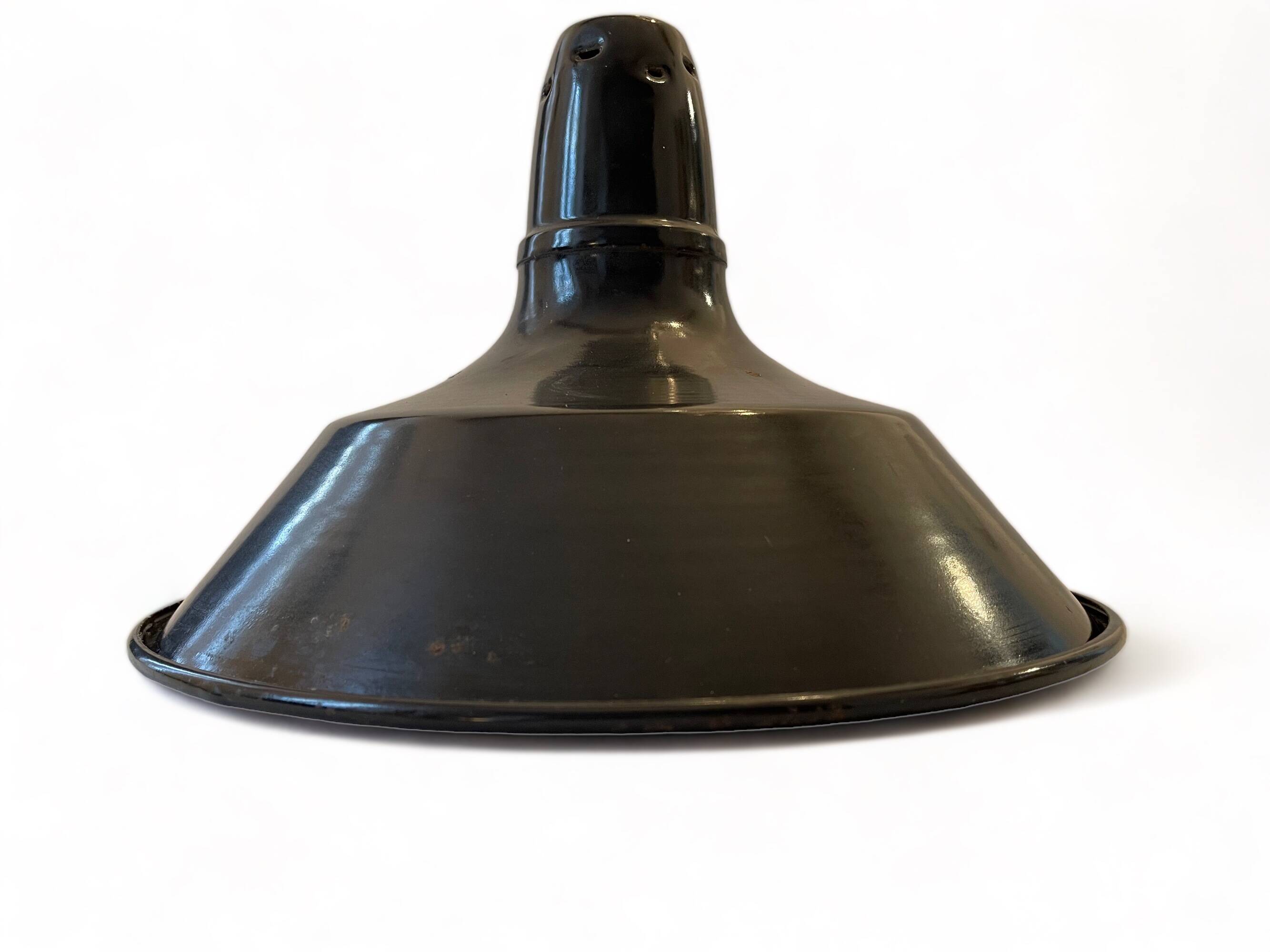 Large industrial lampshade in black enameled sheet metal, vintage 1950 N1