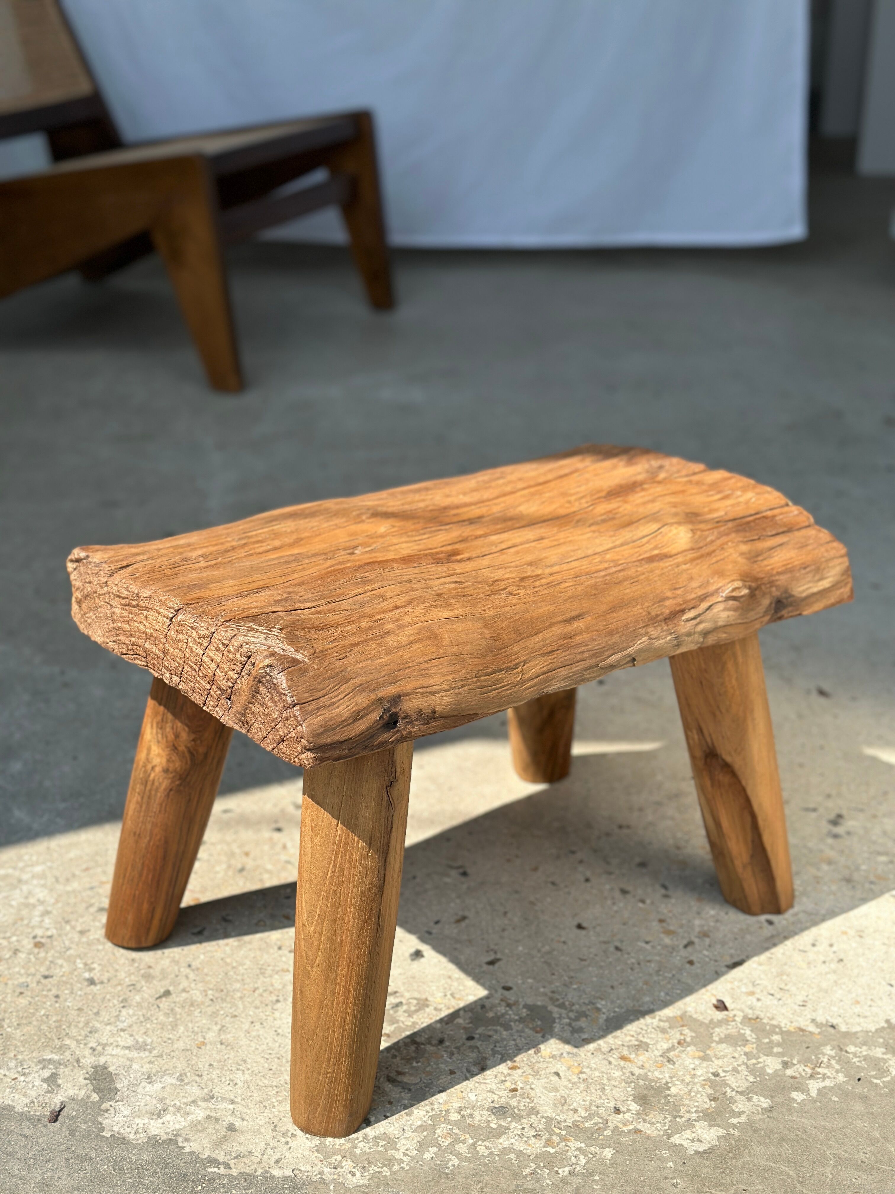 Small side table or stool in blond teak H:30 L43 l27