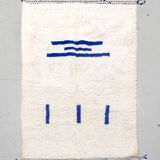 Beni Ouarain Berber rug with Majorelle blue patterns, 2.50x1.65m