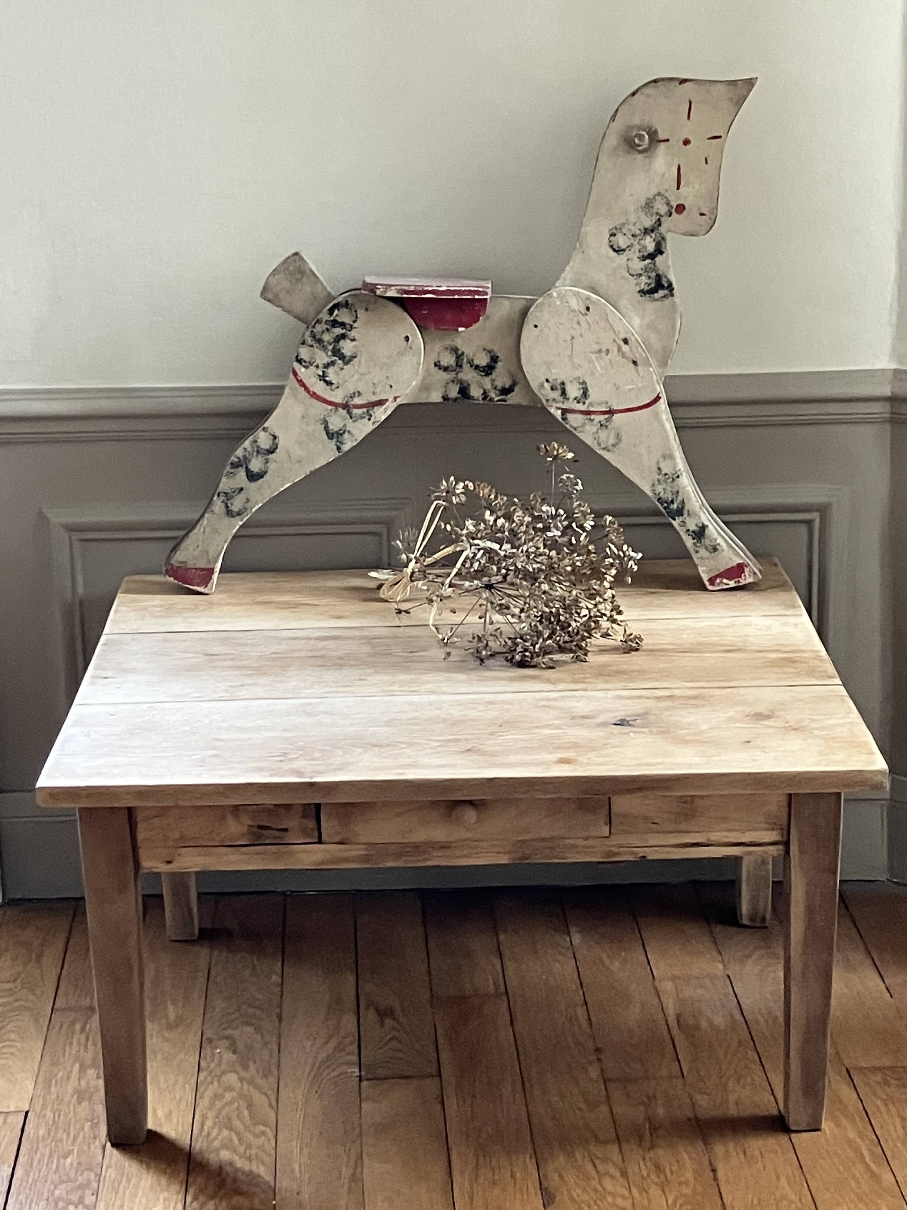 Table basse de ferme