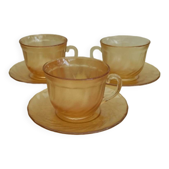 Arcoroc cups with saucers