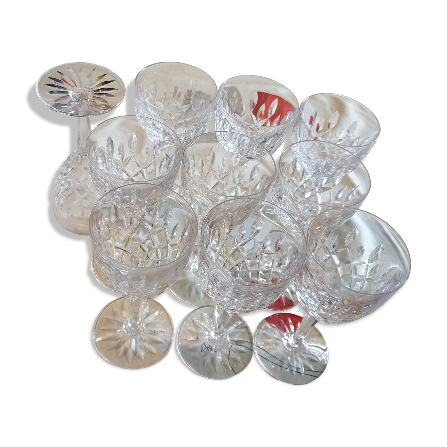 Chantilly footed glasses from the Saint-Louis Crystal Factory