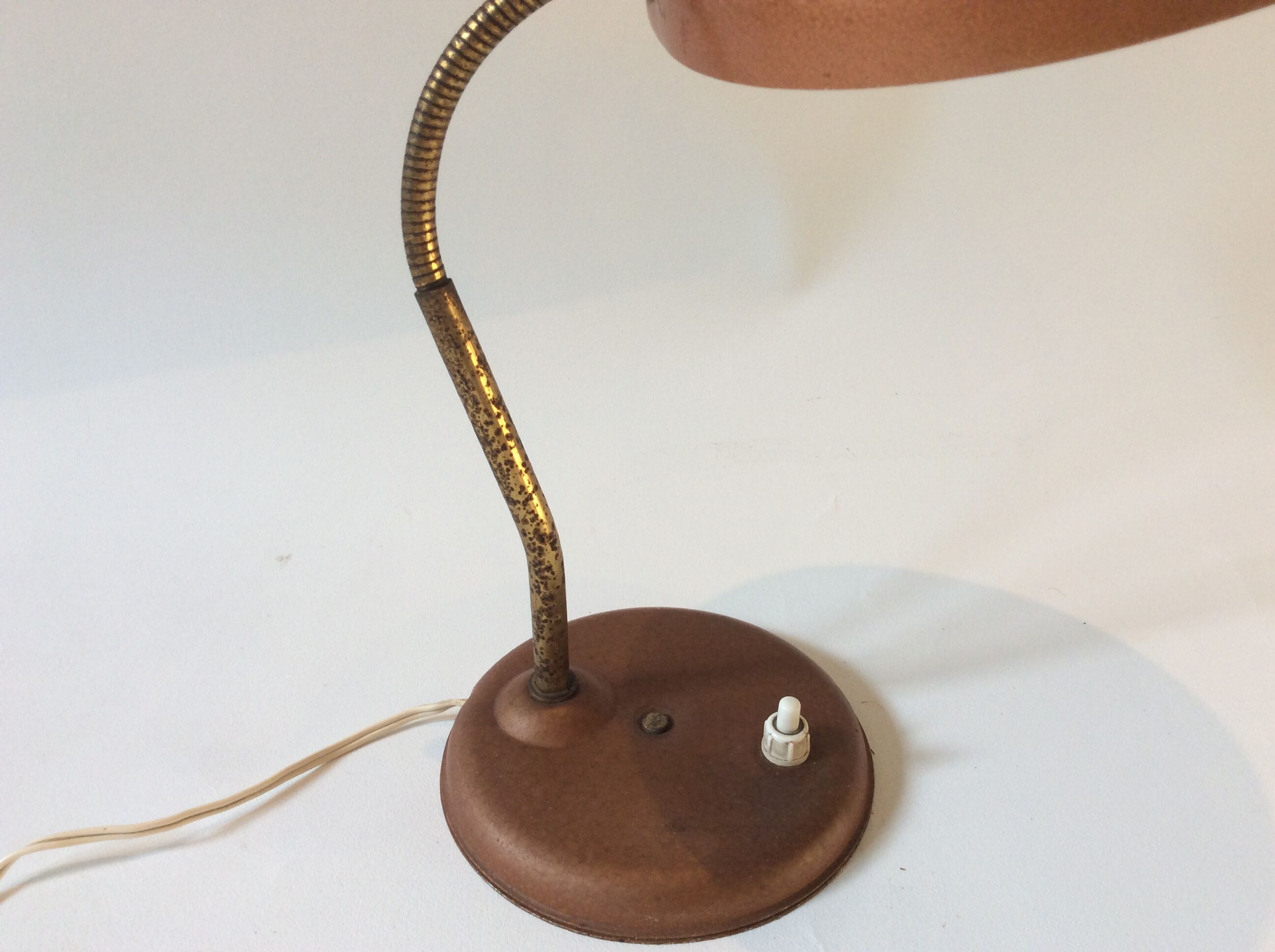 Vintage articulated lamp