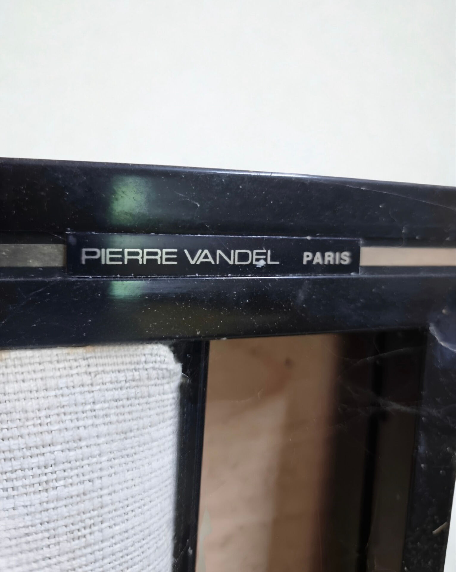 Table and 4 chairs by Pierre Vandel Paris — glass top