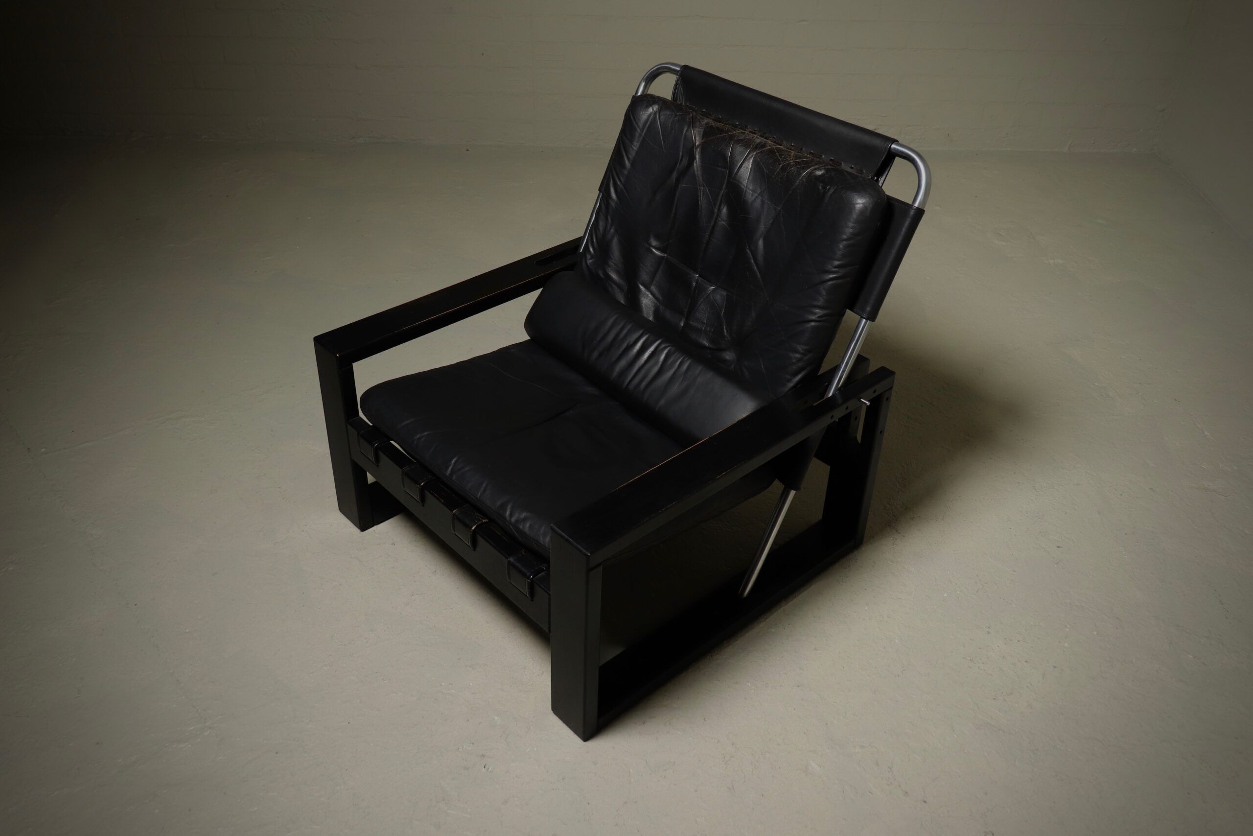 Brutalist lounge chair by Sonja Wasseur 1970s