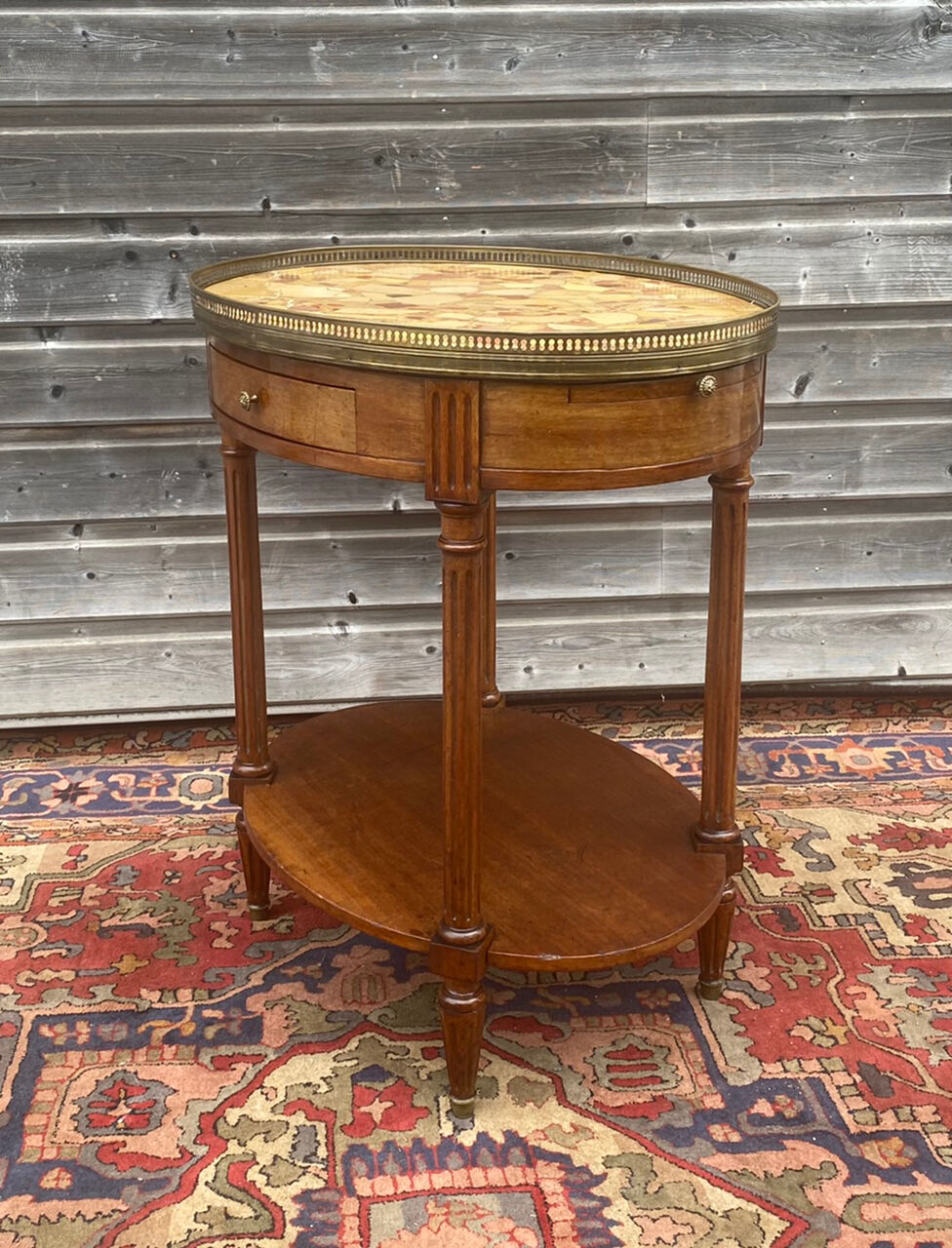 Table de salon en acajou de style louis xvi xix eme siècle