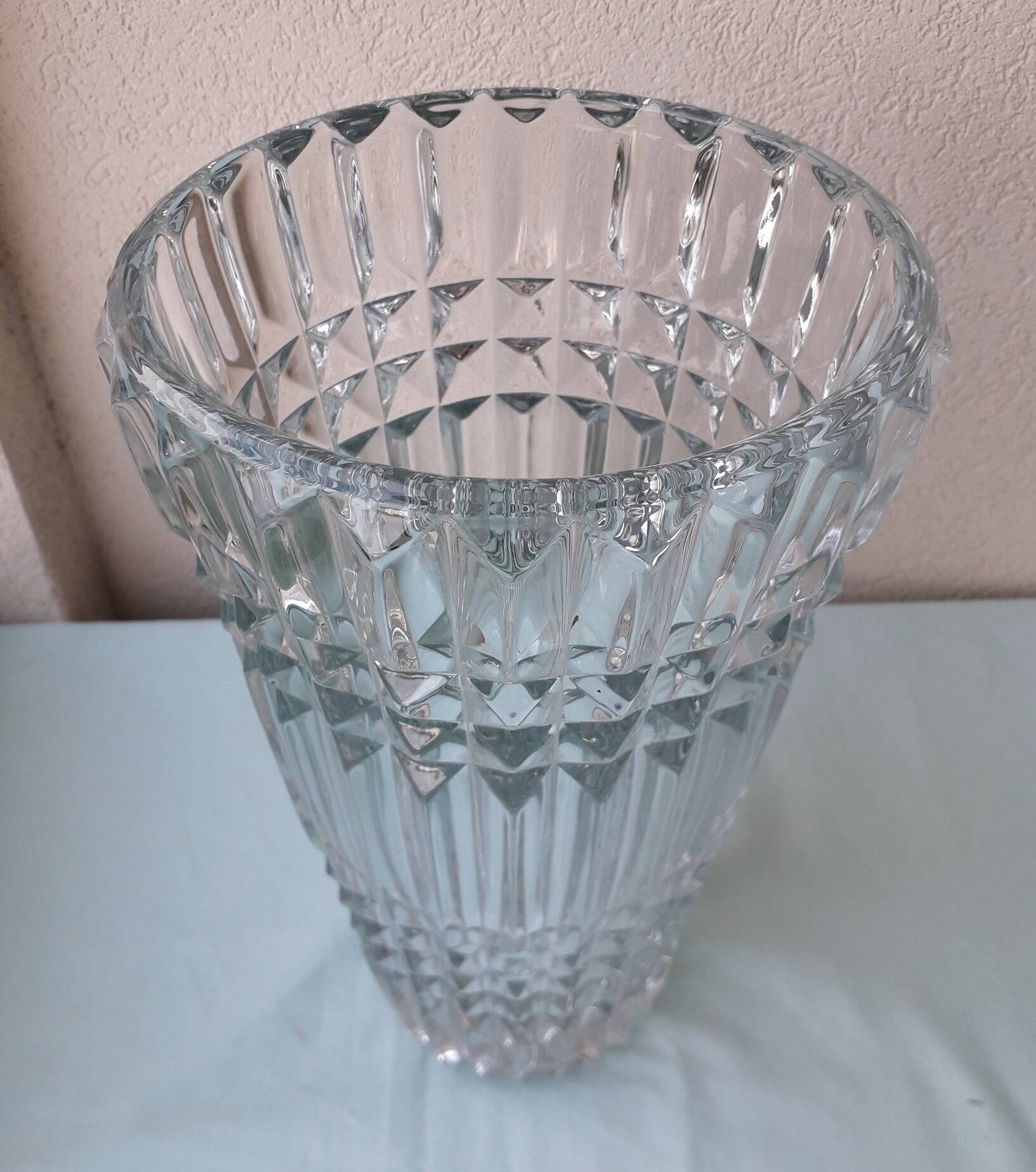 Crystal vase