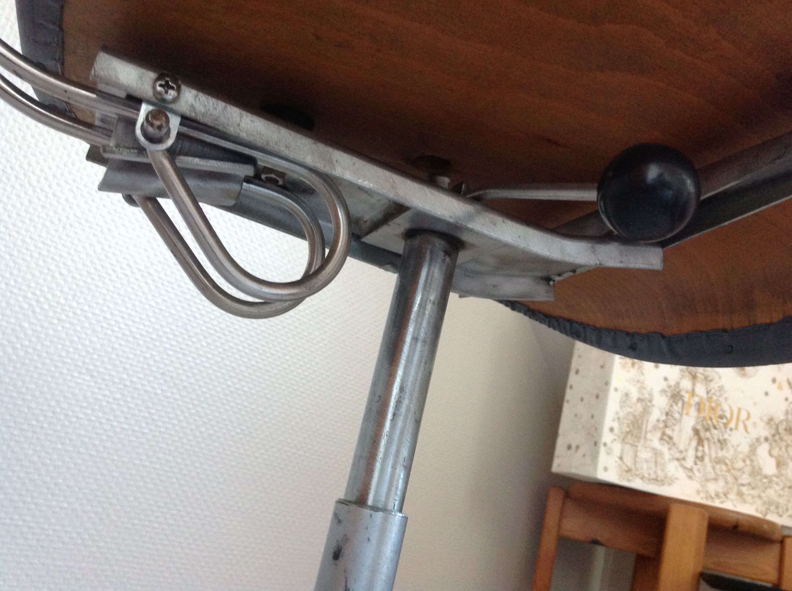 Chrome metal swivel chair industrial/vintage style 50s-60s