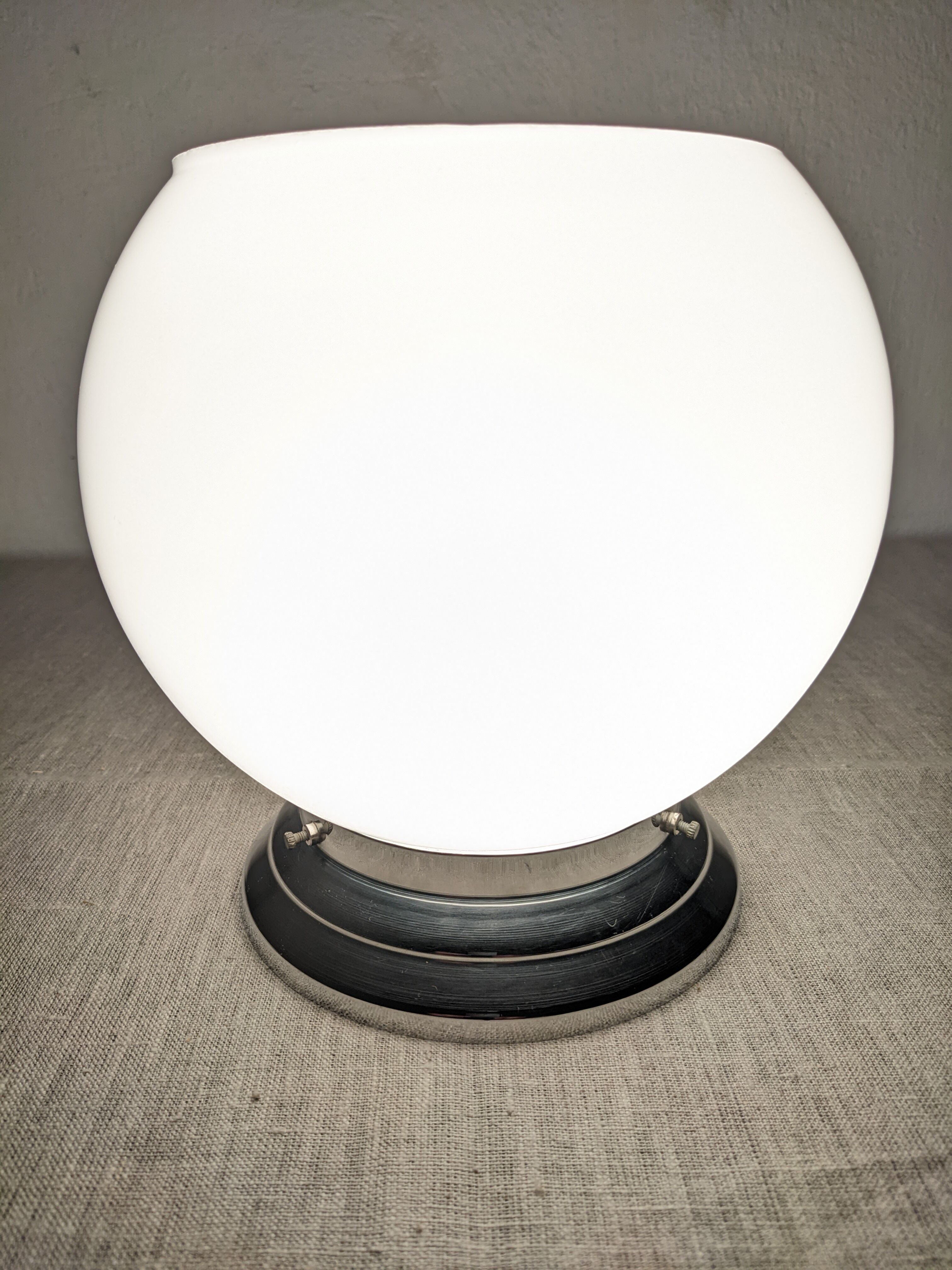 Art Deco ceiling lamp in white opaline