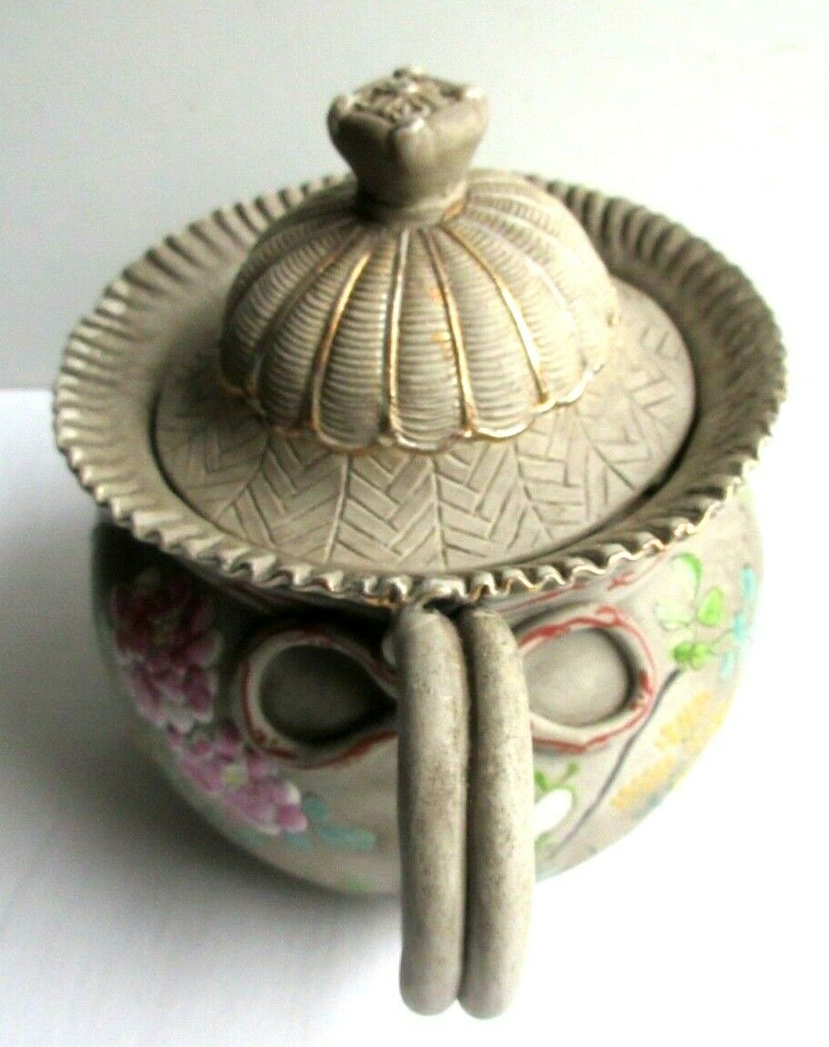 Japanese Art Deco teapot in porcelain biscuit enamelled with cranes and flowers