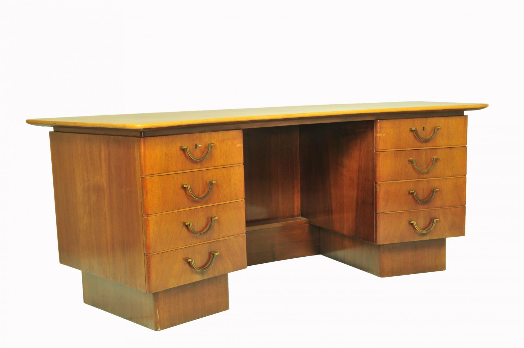 Office curve vintage