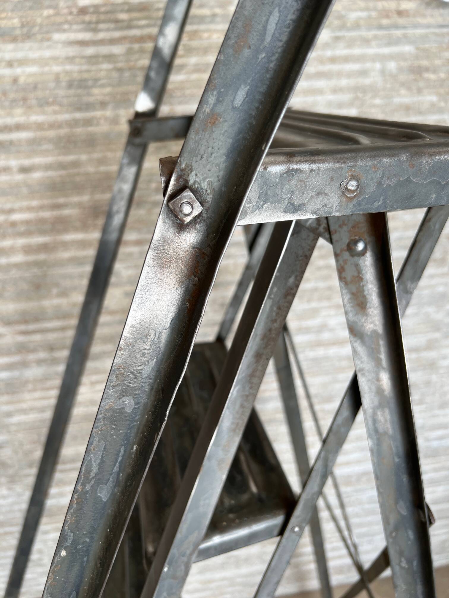 Manufrance 1930 industrial metal stepladder