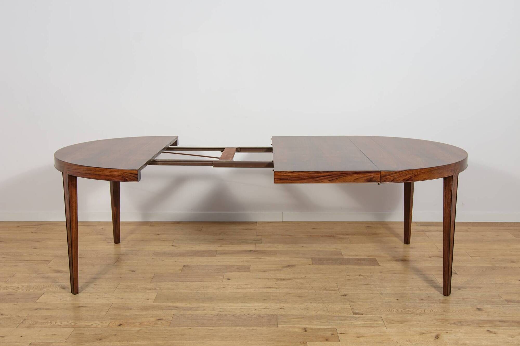Mid-Century Round Rosewood Extending Dining Table by Severin Hansen for Haslev Møbelsnedkeri, Denmark, 1960s