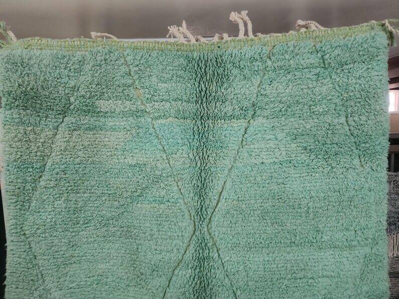 Handmade pure Berber wool rug, size 150 x 250 cm