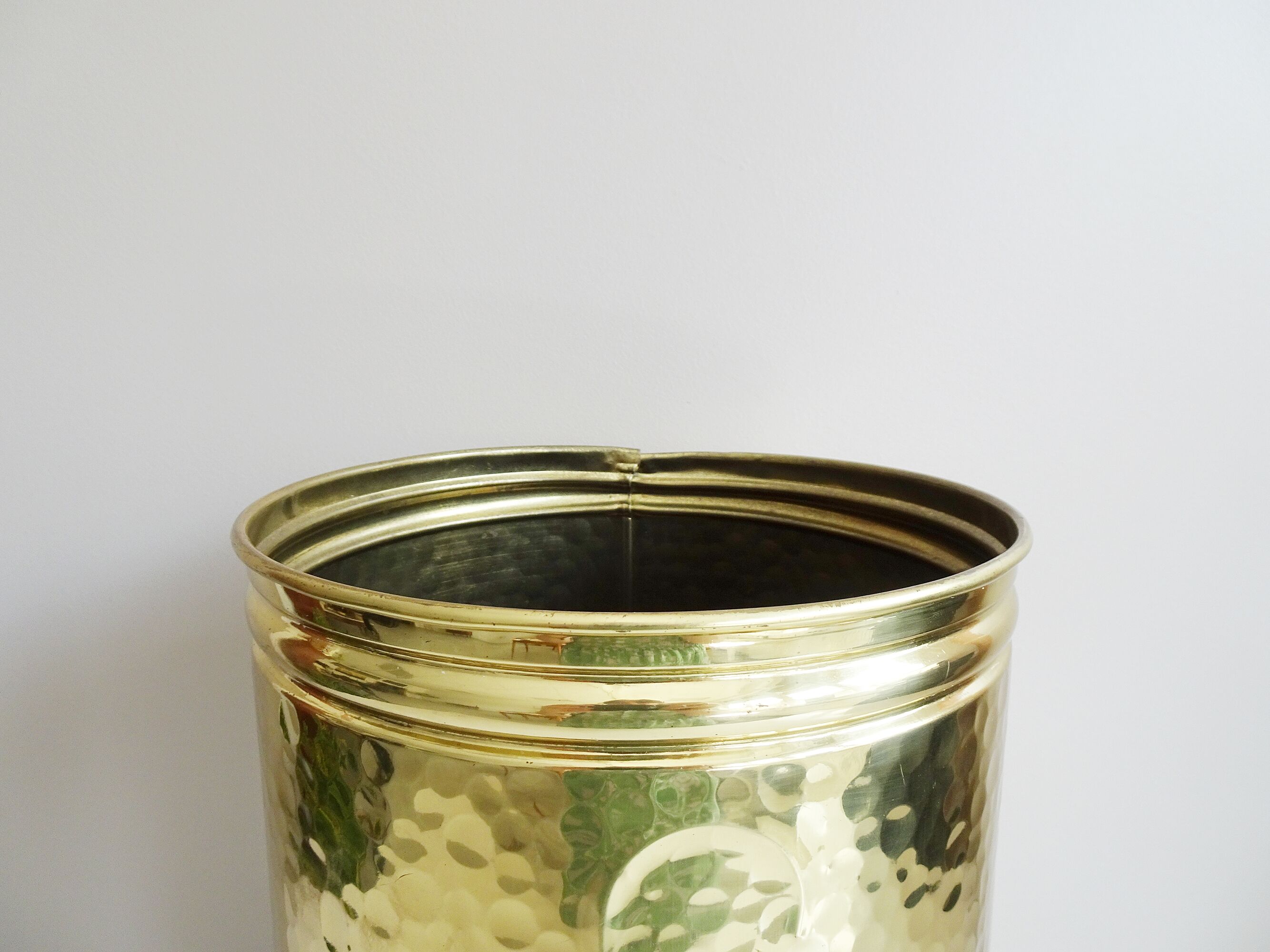 Brass umbrella stand