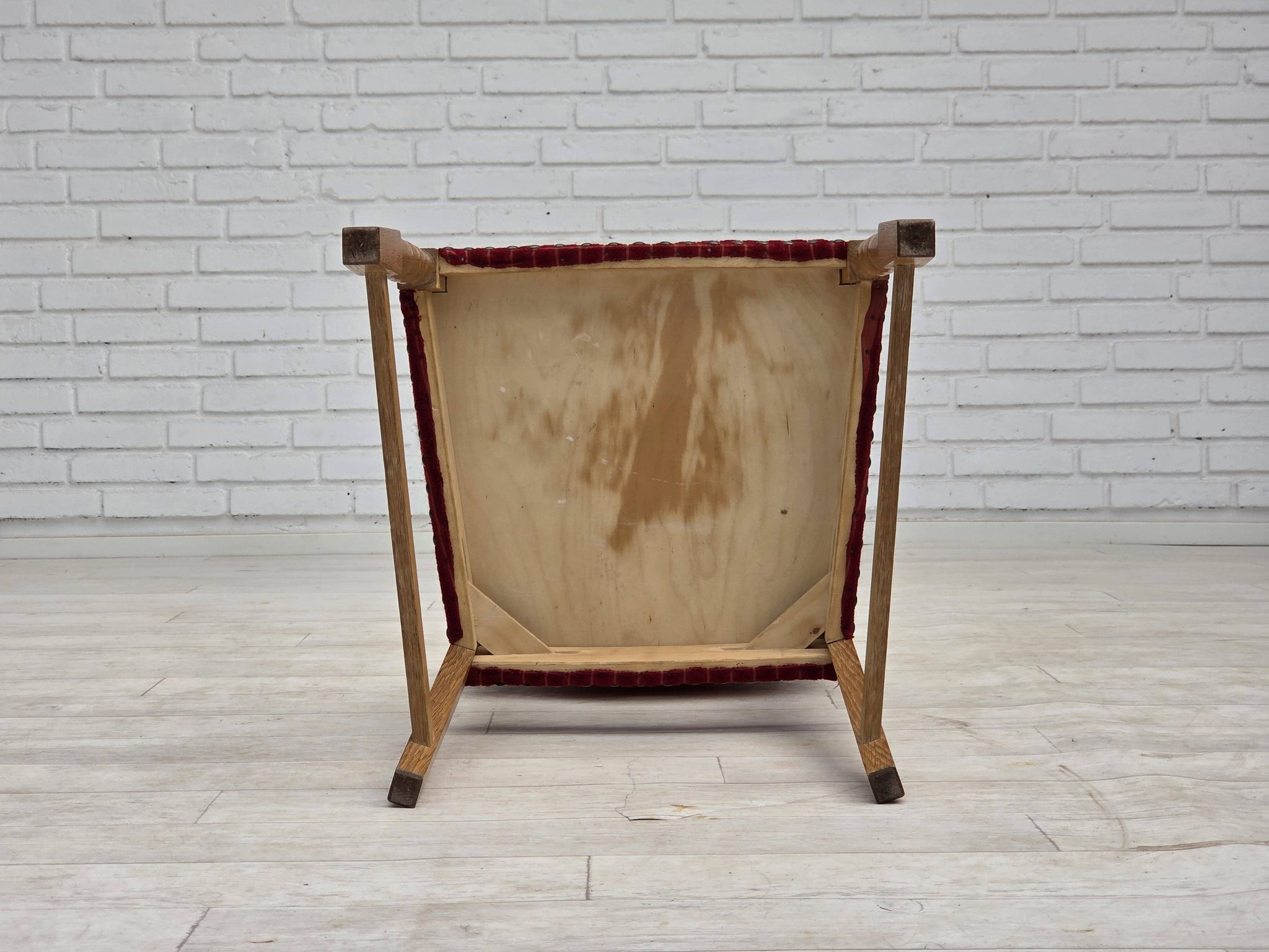 1970s, set of 6 Danish dining chairs, oak wood, furniture wool.