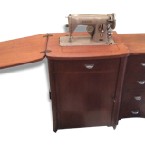 Meuble avec machine à coudre