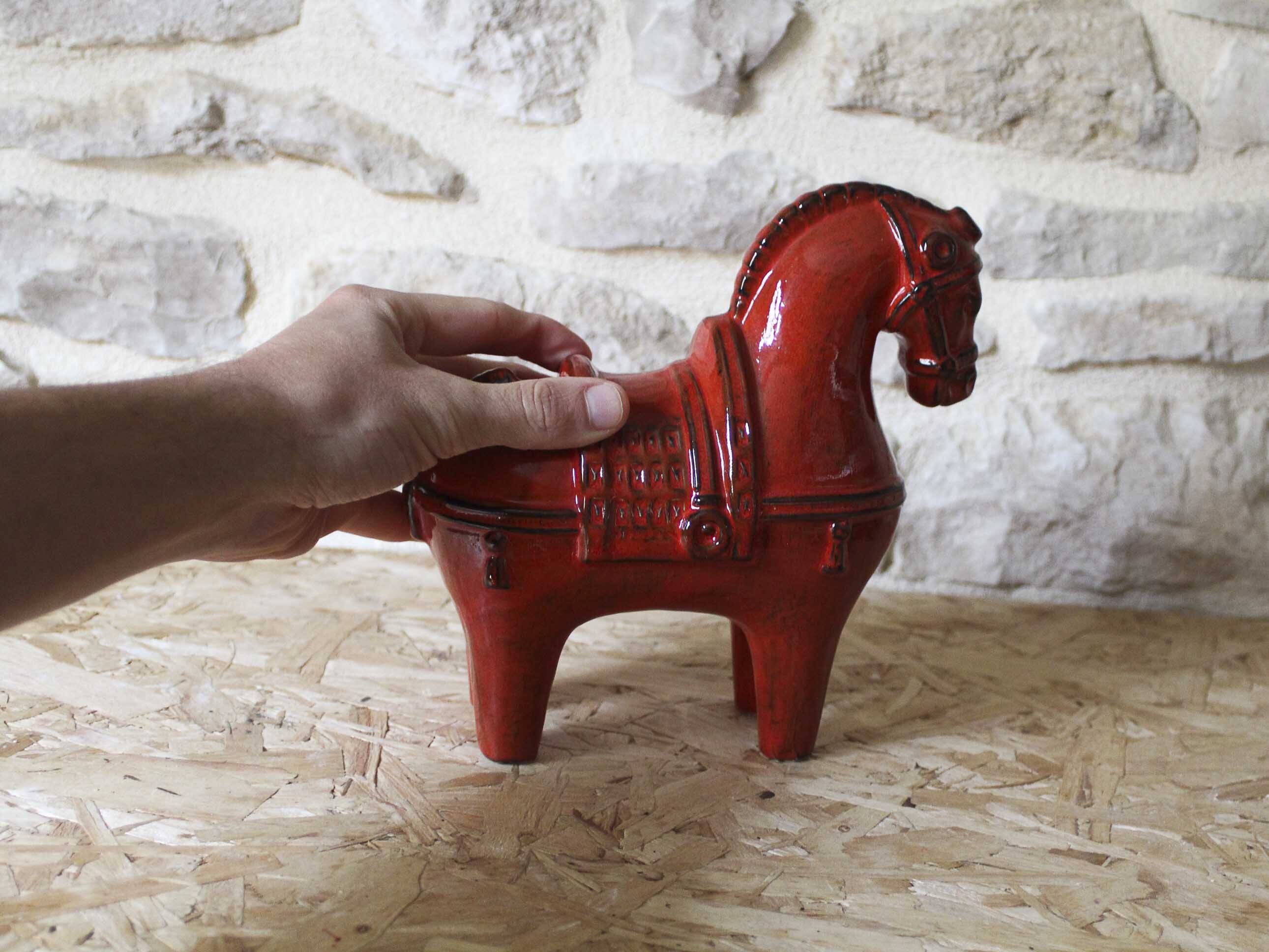 Ceramic horse by Aldo Londi