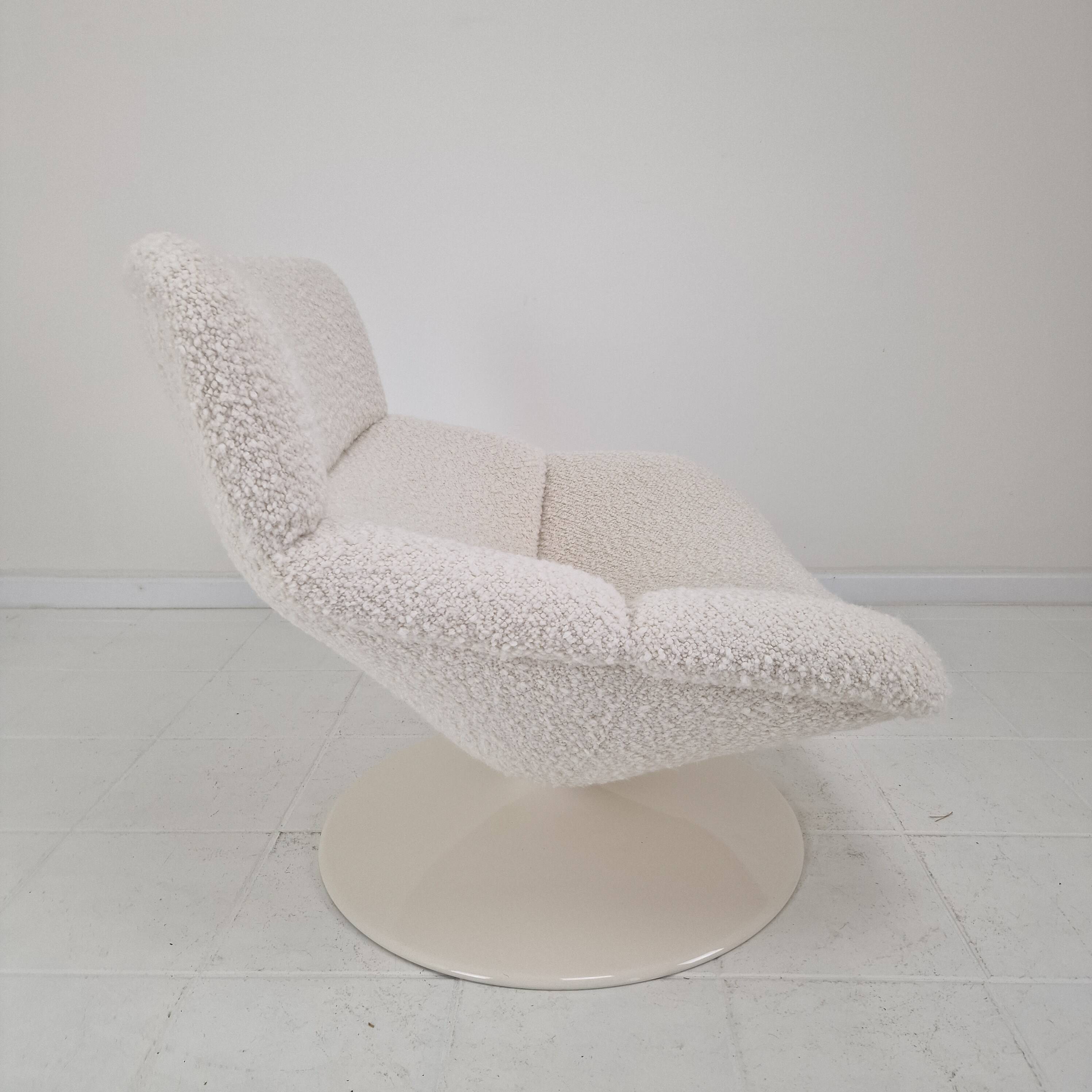 Restored Artifort F518 Lounge Chair by Geoffrey Harcourt in Bouclé Fabric,