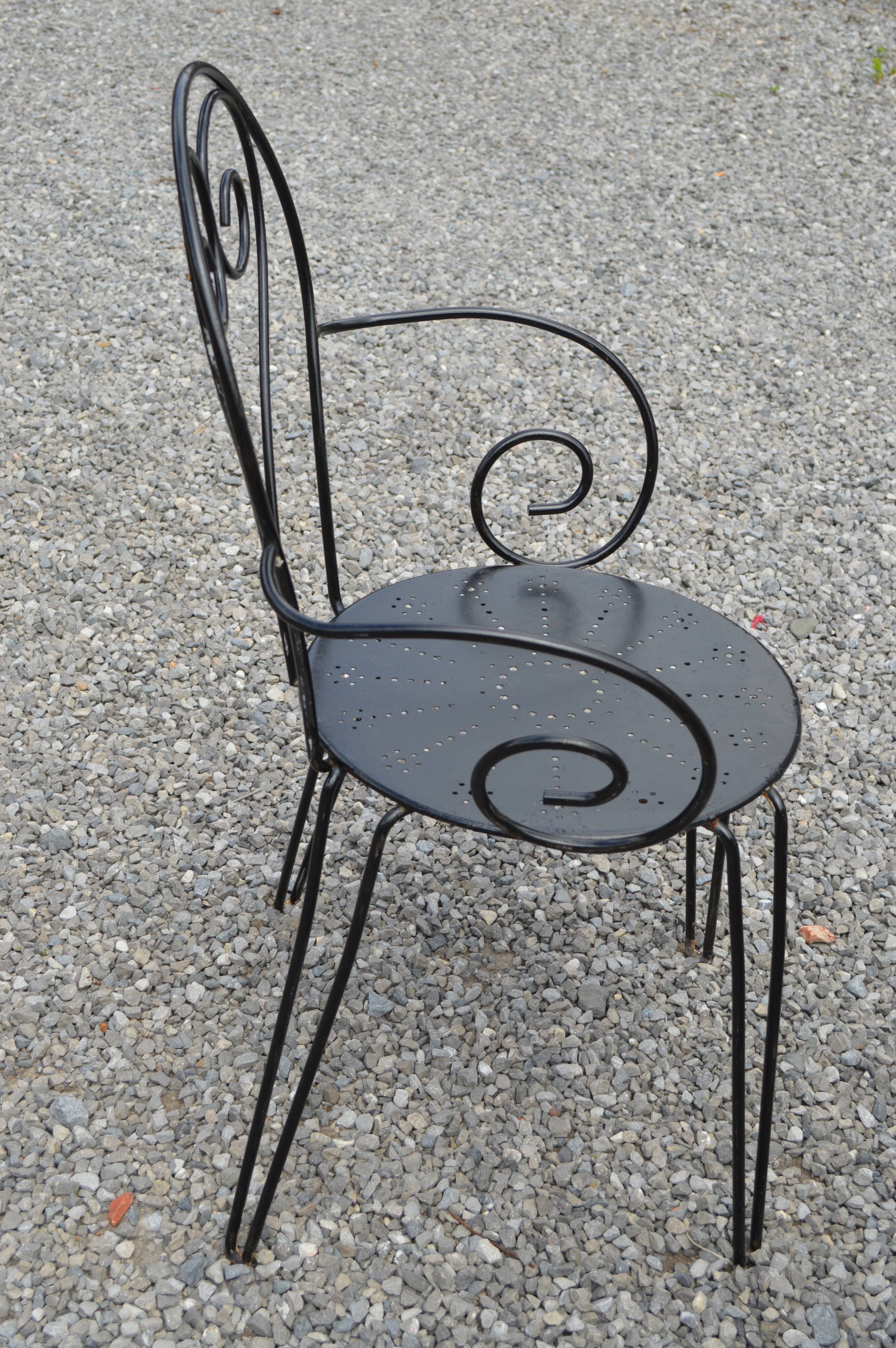 Wrought iron garden set