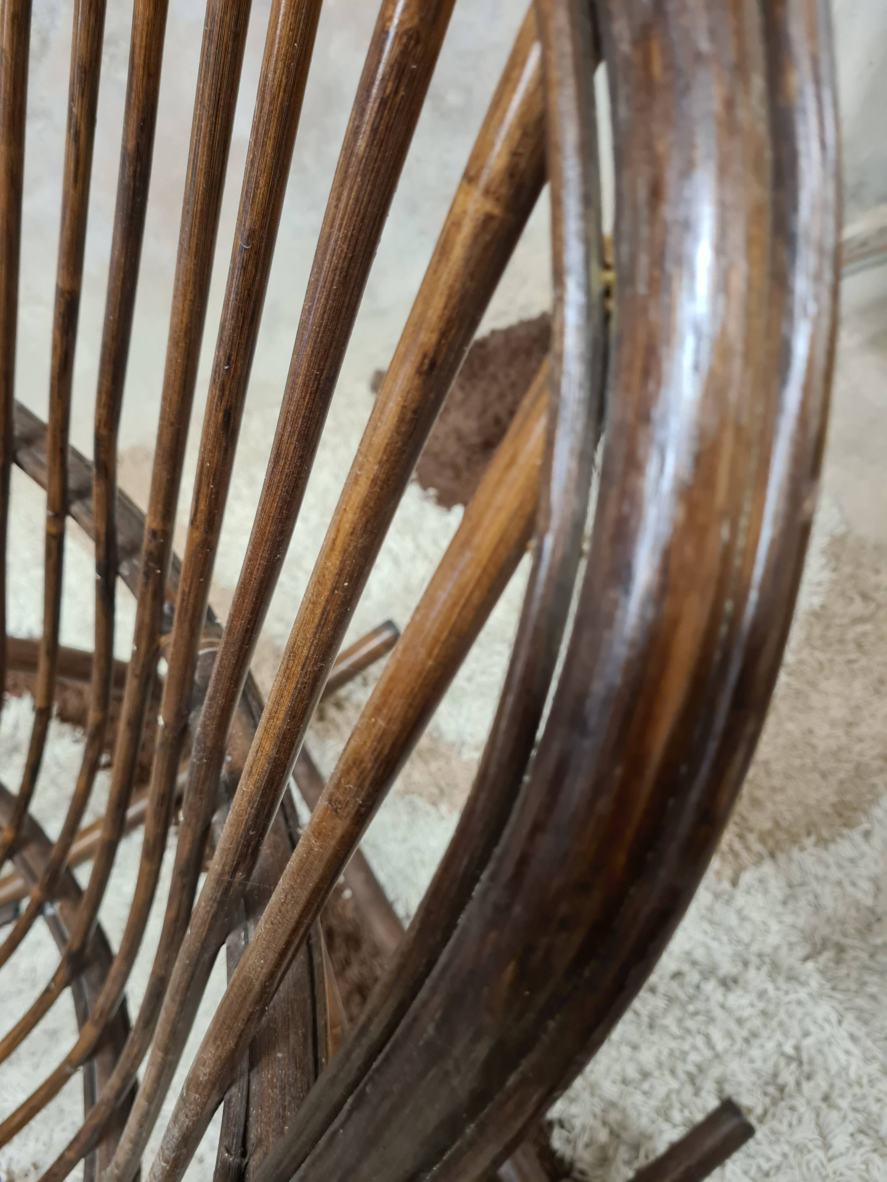Rocking-chair in rattan bamboo 1970 vintage