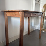 Rectangular wooden desk table