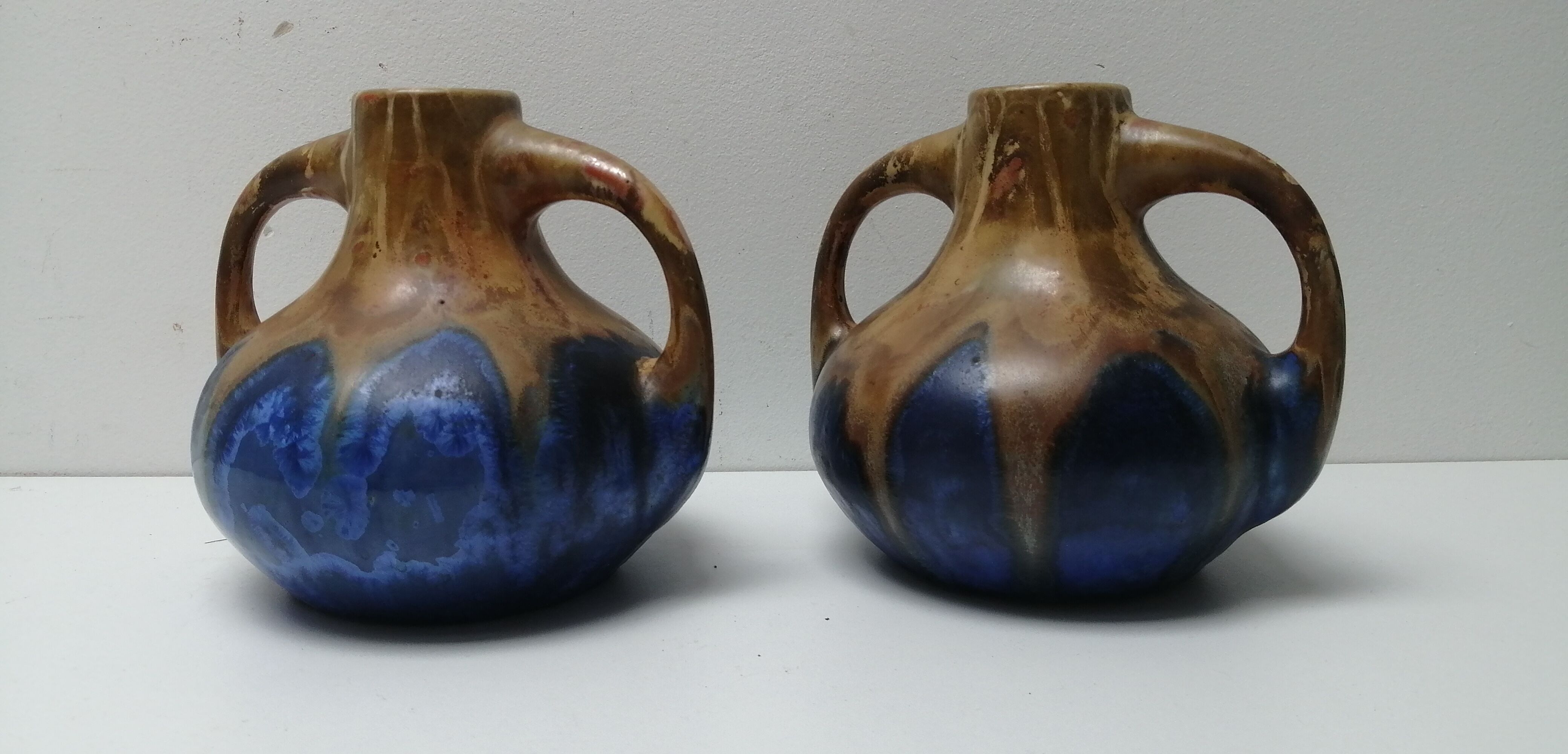 Pair of art deco vase in G. Méténier's Gannat sandstone
