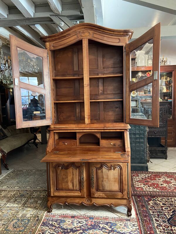 Grand scriban bibliothèque bureau en noyer massif style Louis XV