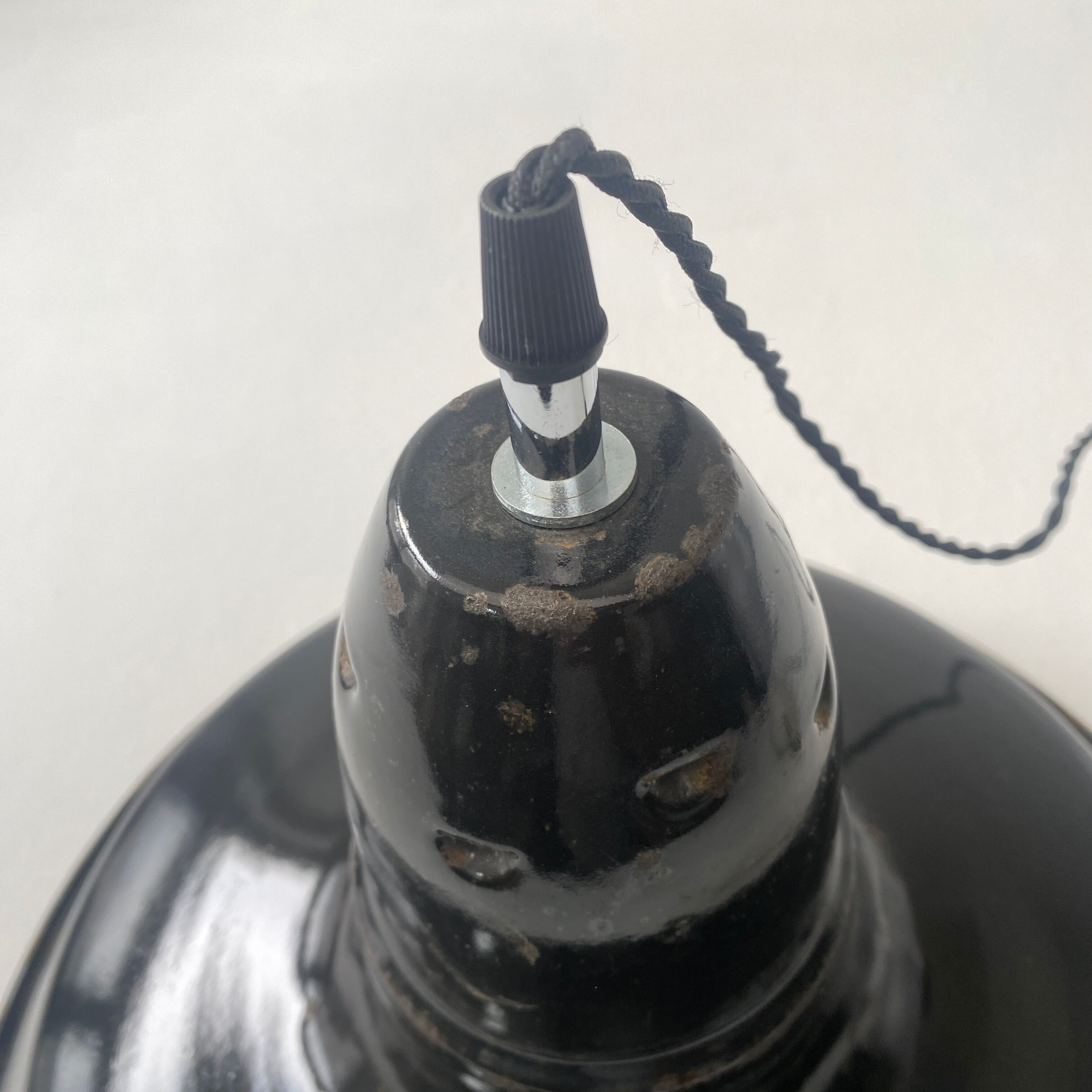 Pair of old industrial suspensions 40 cm