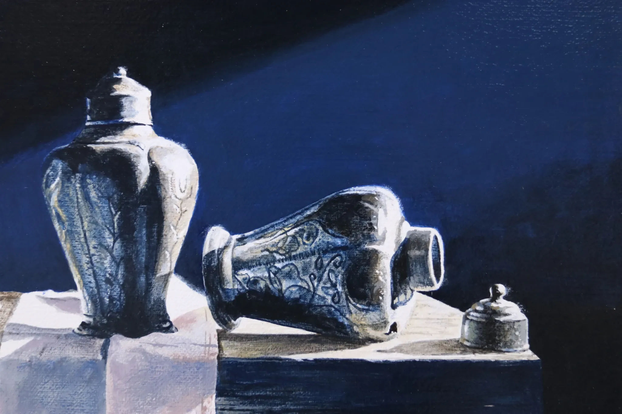 Still life with three pewter tea caddies – Marjolein van den Berg, c. 2011