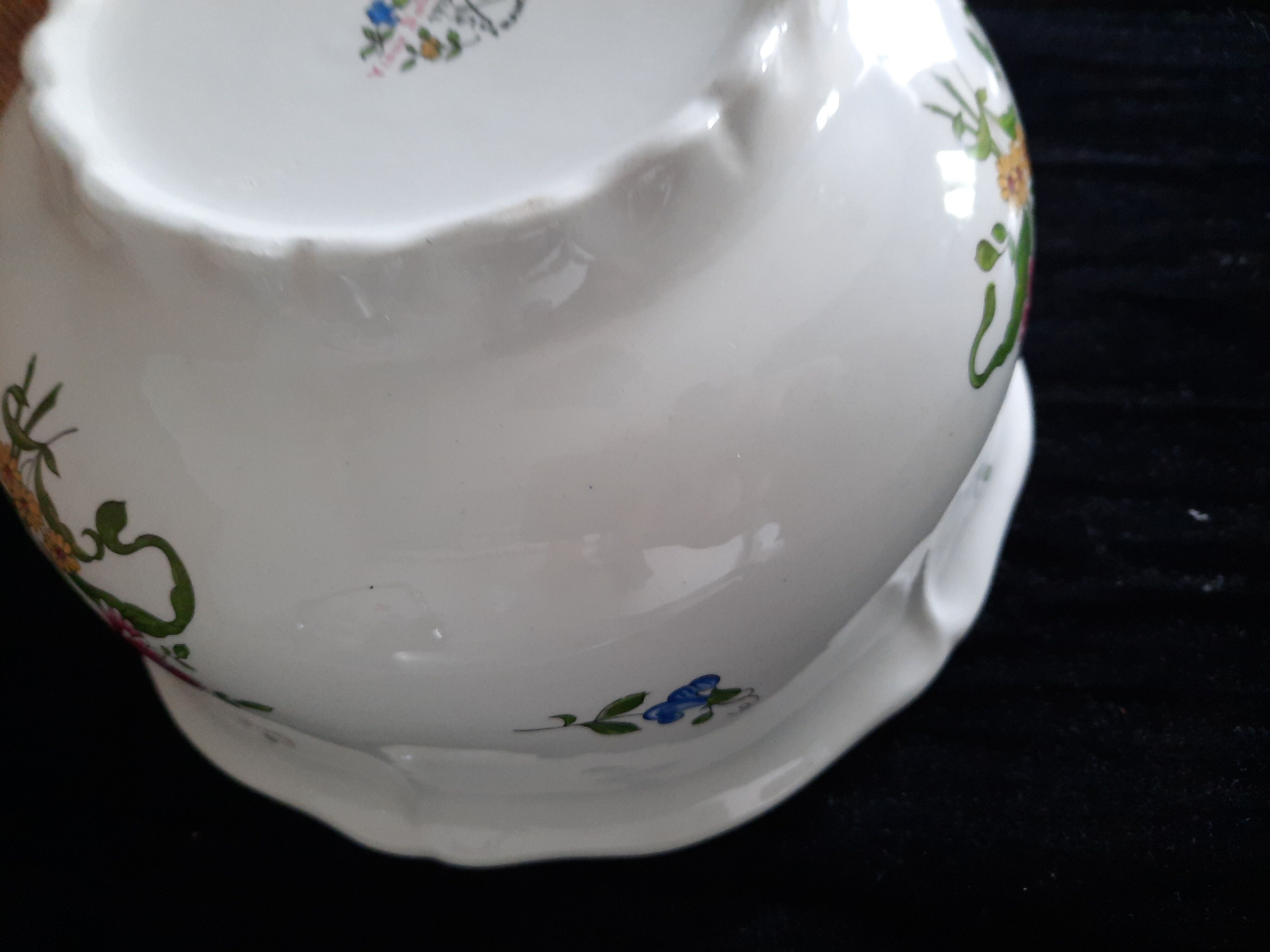 Ceramic salad bowl Old Saint-Amand – floral decoration – very good condition