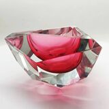 1960s Pink Multifaceted Triangular Ashtray or Catch-all in Murano Glas